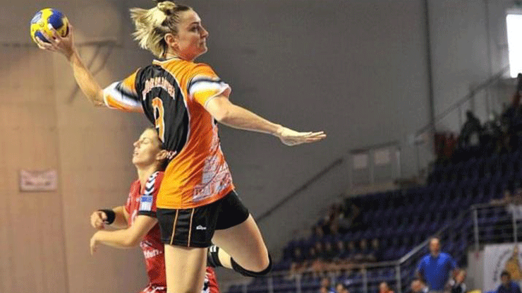 Hentbola adanan bir ömür: Yeliz Yılmaz