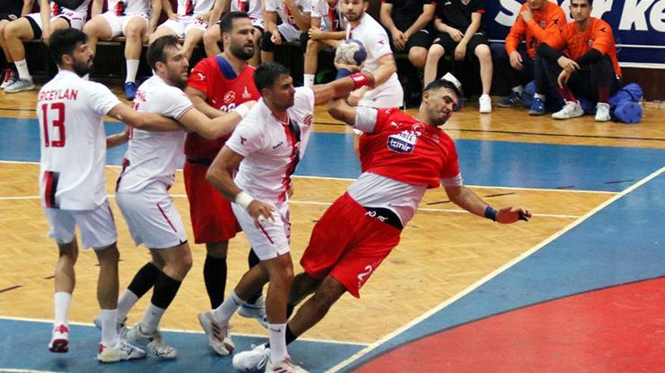 Hentbolda İzmir BŞB’nin Avrupa heyecanı