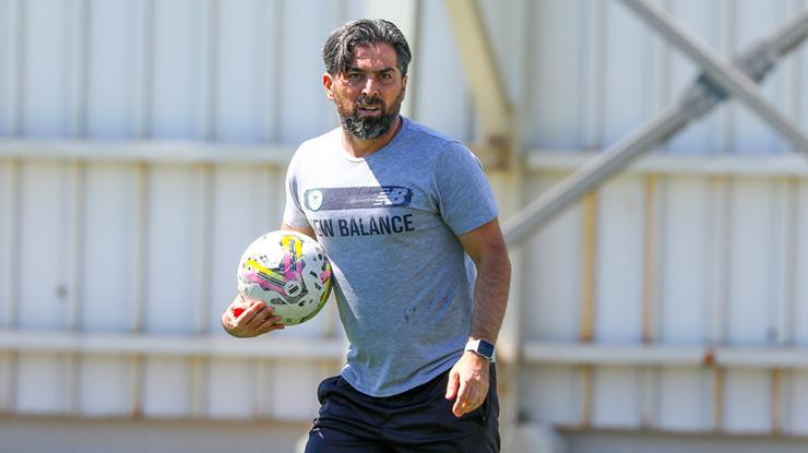 İlhan Palut’tan Galatasaray açıklaması