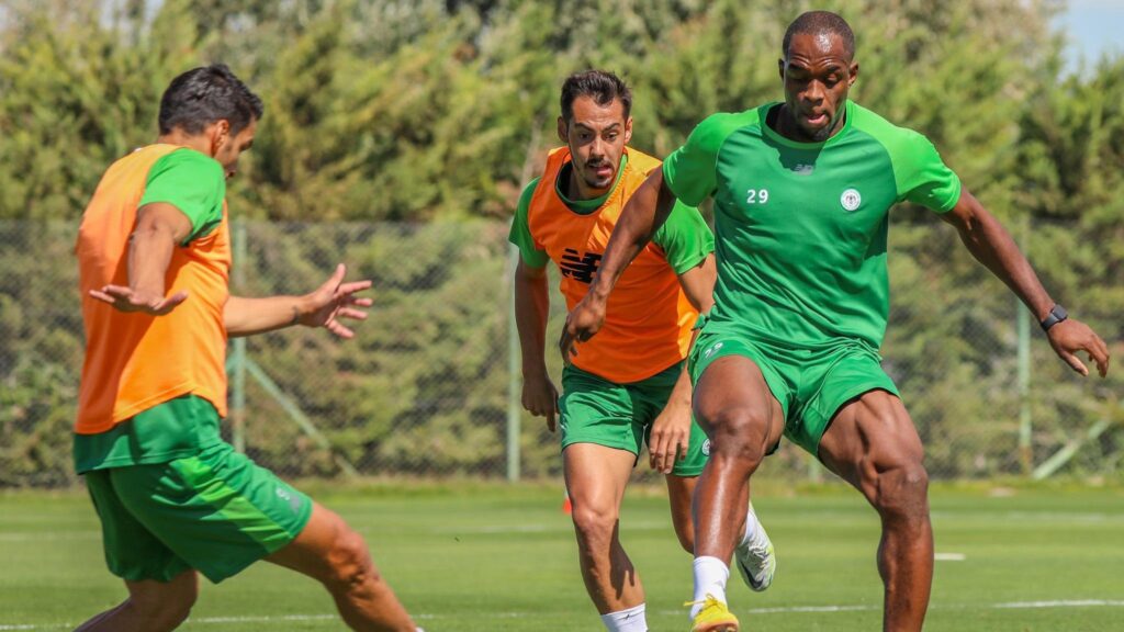Konyaspor, Ümraniyespor maçı hazırlıklarını sürdürdü