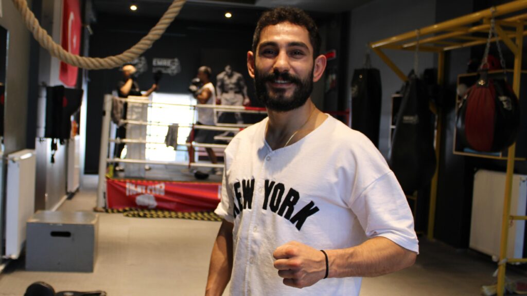 Milli dövüşçü Emre Karaca, beslenme düzenini anlattı