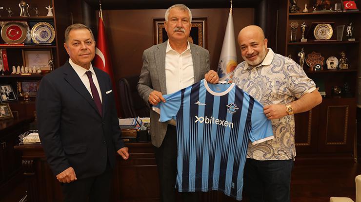 Murat Sancak’tan, Başkan Karalar’a forma