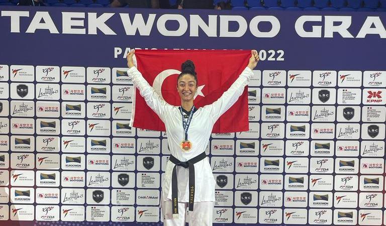 Nafia Kuş’tan bronz madalya