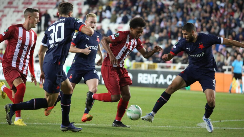 (ÖZET) Sivasspor – Slavia Prag maç sonucu: 1-1