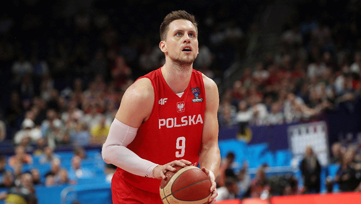 Pınar Karşıyaka’nın eski yıldızı tarihe geçti