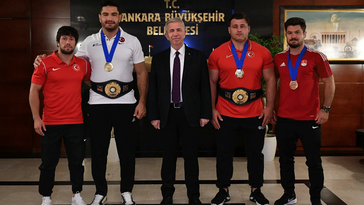 Rıza Kayaalp ve Taha Akgül’den Mansur Yavaş’a ziyaret