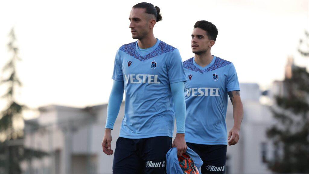 Sadi Tekelioğlu: Yusuf Yazıcı erken döndü