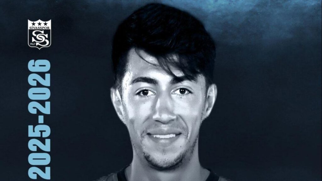 Sivasspor, Özkan Yiğiter’in sözleşmesini 3 yıl uzattı