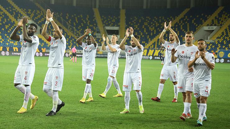 Sivasspor’da futbolculara 4 gün izin verildi