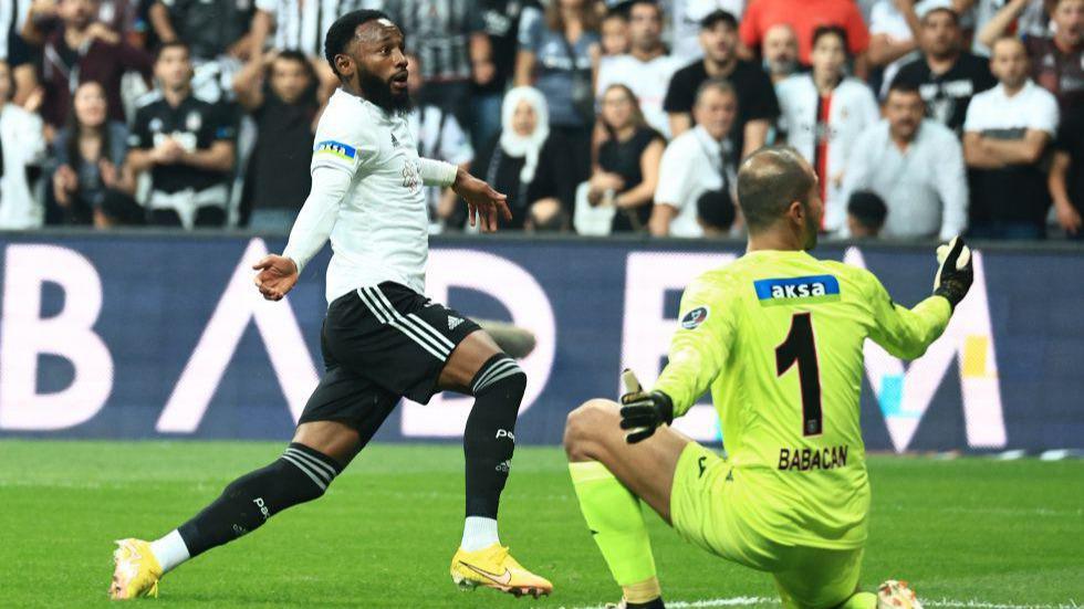 Son dakika! Beşiktaş’a Fenerbahçe derbisi öncesi Kevin N’Koudou’dan kötü haber