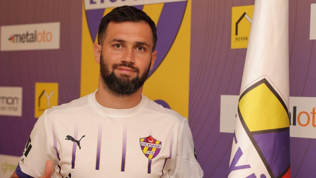 Son dakika! Eyüpspor, Ömer Bayram’ı kadrosuna kattı