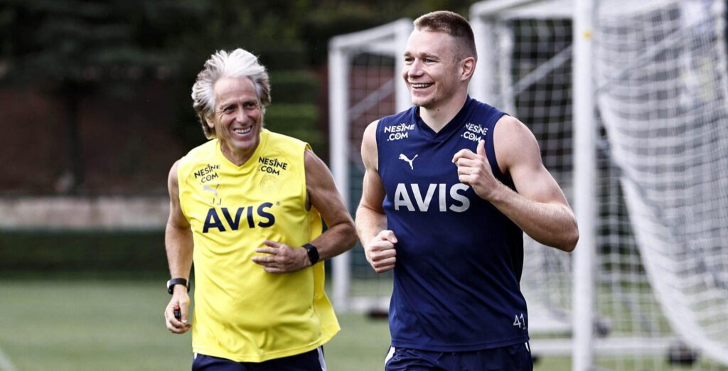 Son dakika Fenerbahçe haberi! Attila Szalai’ye izin çıkmadı