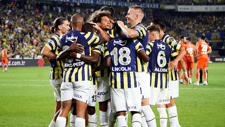Son dakika Fenerbahçe haberi! Sarı lacivertliler rekora koşuyor