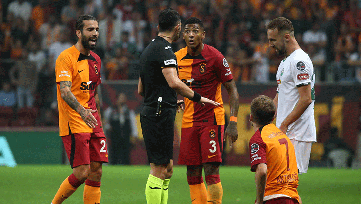 Son dakika Galatasaray haberi! Okan Buruk kararını verdi! Yıldız futbolcuyla yollar ayrılıyor