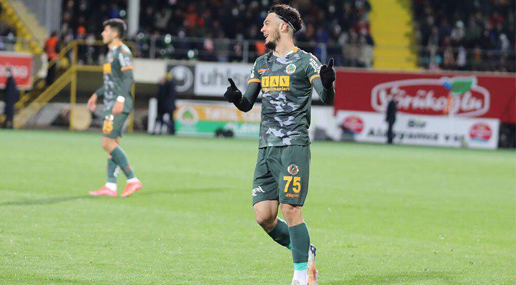 Son dakika! Tayfur Bingöl resmen Beşiktaş’ta