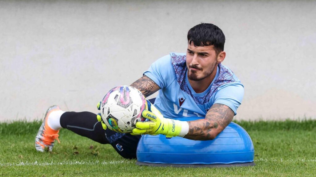 Son dakika! Trabzonspor, Uğurcan Çakır’ın sözleşmesini uzattı