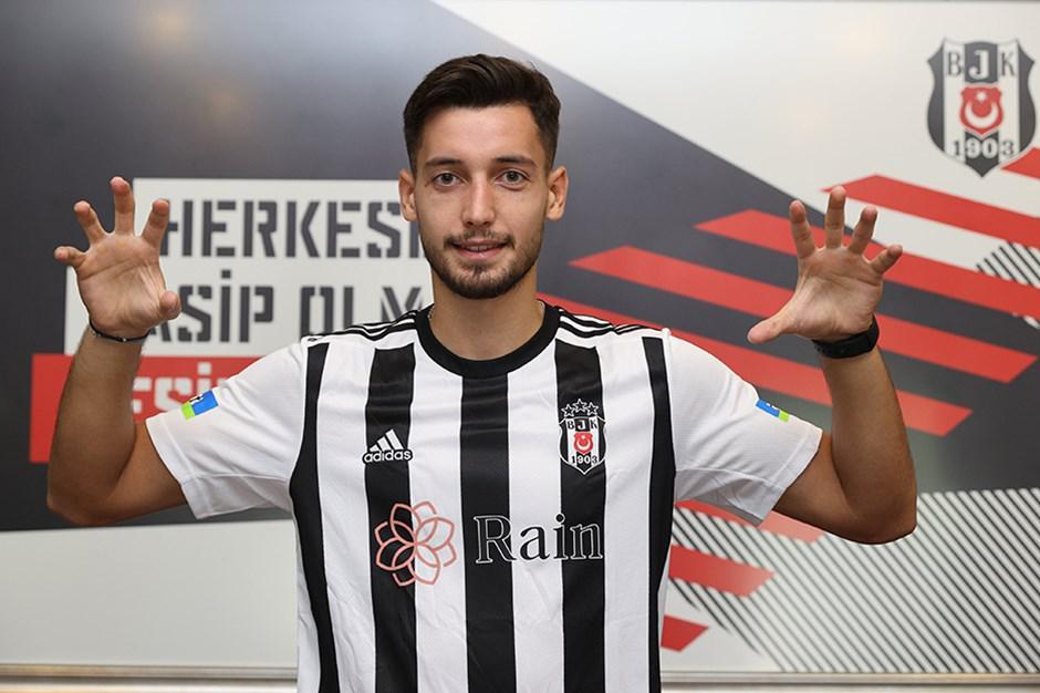 Tayyip Talha Sanuç’tan Beşiktaş taraftarına teşekkür