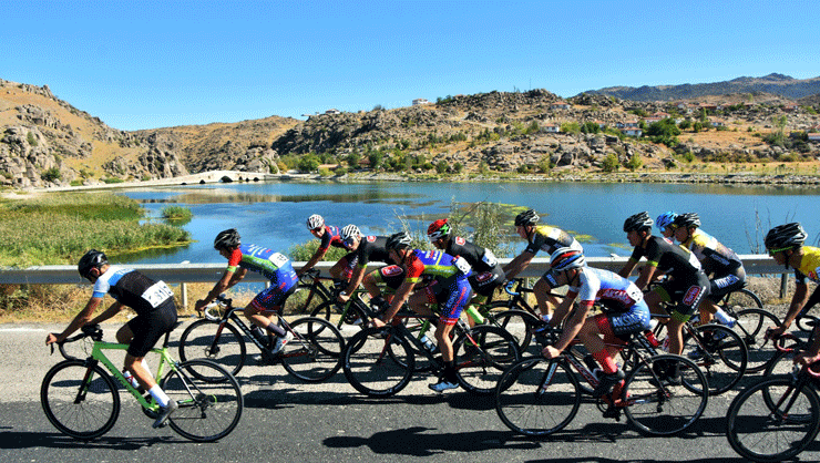 Türkiye Bisiklet Şampiyonası’nın ilk gün etapları tamamlandı