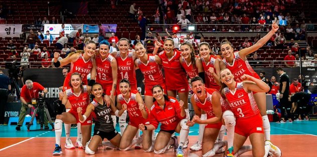 TÜRKİYE HIRVATİSTAN VOLEYBOL MAÇI CANLI İZLE 📺 | Filenin Sultanları maçı saat kaçta ve hangi kanalda? (FIVB Dünya Şampiyonası)