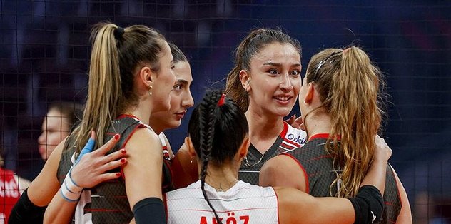 VOLEYBOL HABERLERİ | Filenin Sultanları’nın gruplardaki son rakibi Polonya! Liderlik için…