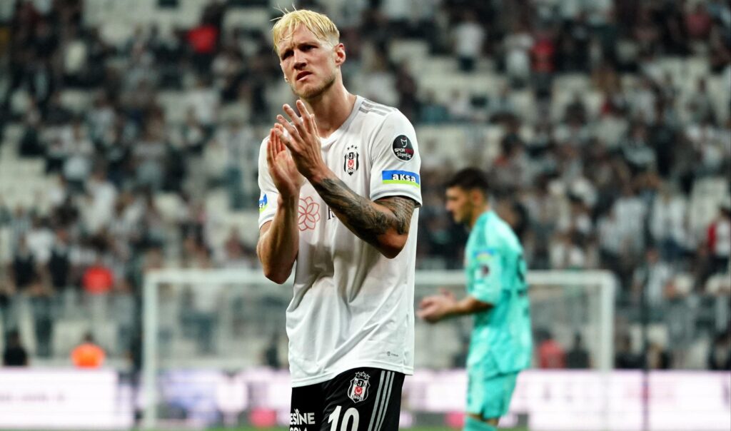 Wout Weghorst’tan Beşiktaş taraftarına mesaj