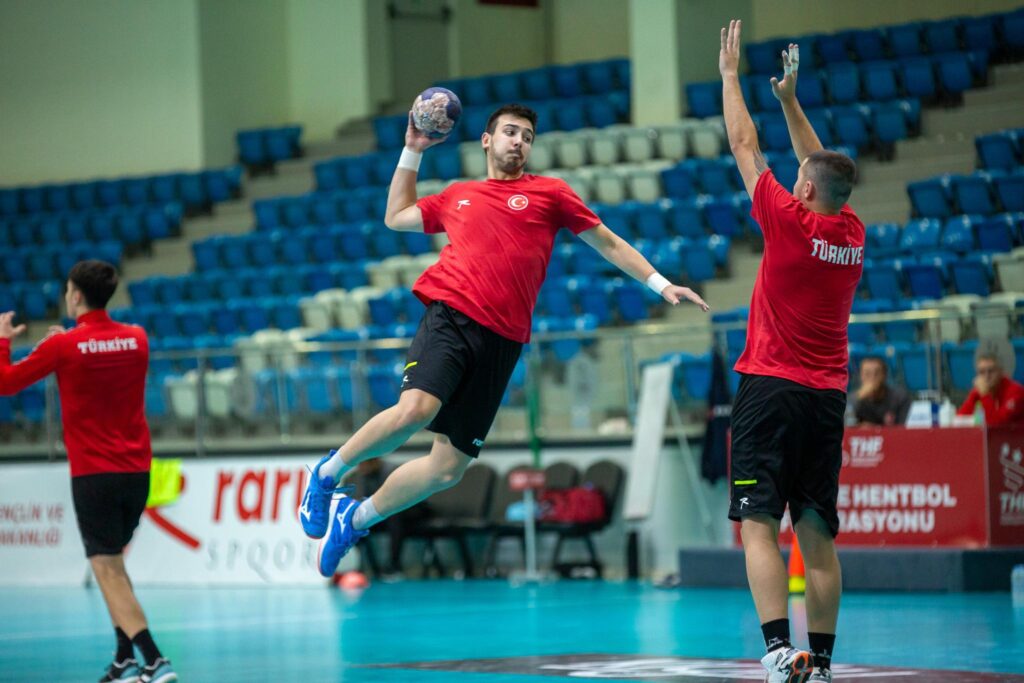 A Milli Erkek Hentbol Takımı’nın Portekiz maçı kadrosu belli oldu