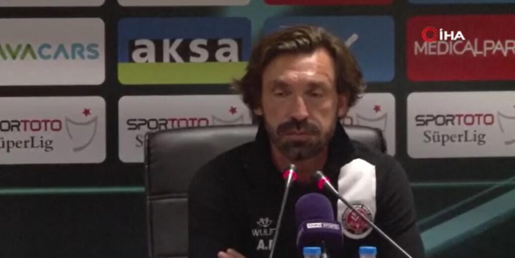 Andrea Pirlo: “Bu kadar yüzeysel oynarsanız kazanamazsınız”