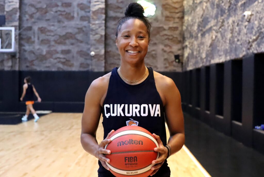 Çukurova Basketbol’da Briann January takıma katıldı