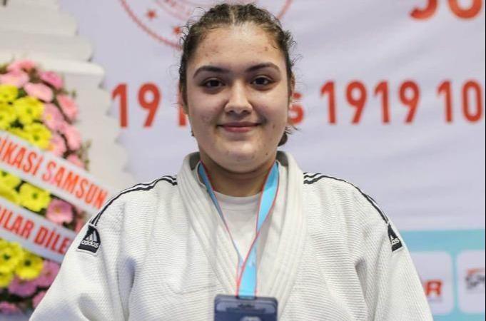 Duygu Dirgen, Balkan Şampiyonu oldu