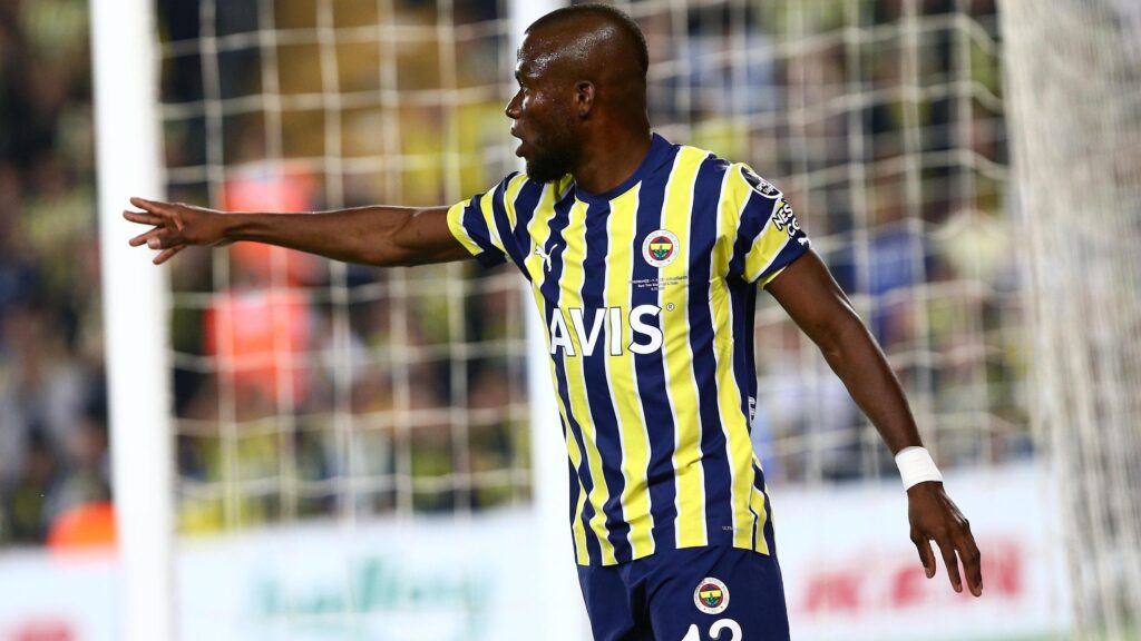 Enner Valencia: Özellikle gol yememek için tüm takım daha fazla çalışmamız gerekiyor