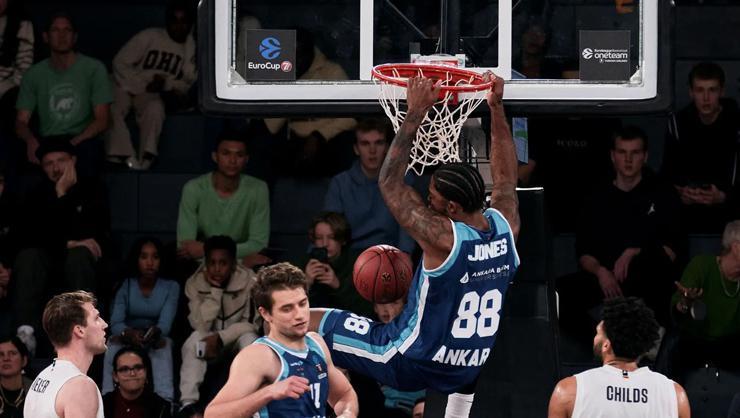 EuroCup: Veolia Towers Hamburg: 83 – Türk Telekom: 88