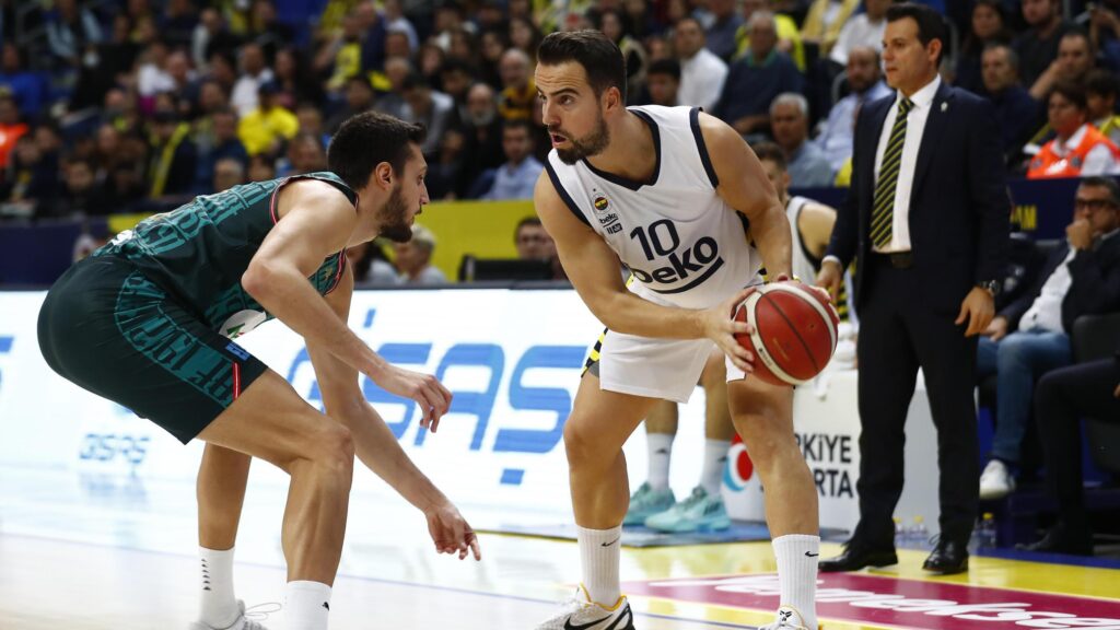 Fenerbahçe Beko – Pınar Karşıyaka: 100-88