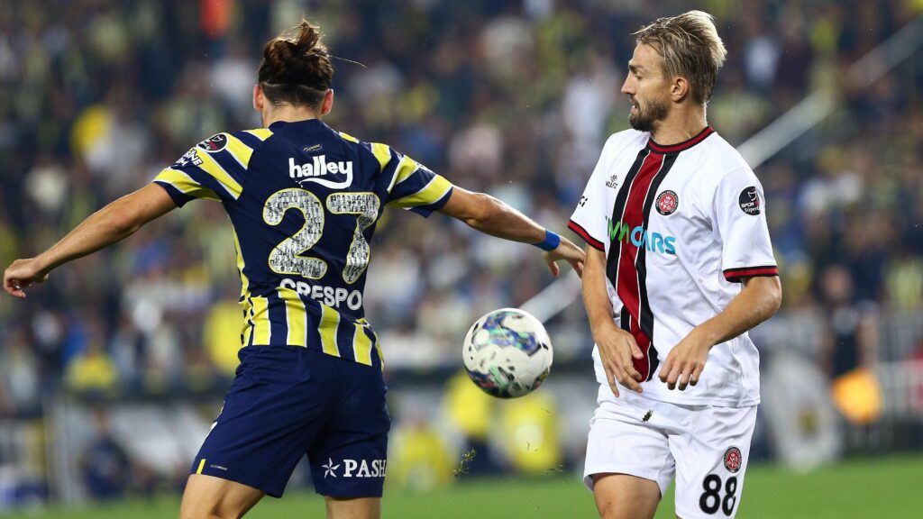 Fenerbahçe – Fatih Karagümrük maçı sonrası Caner Erkin’den açıklama!