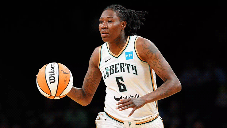 Fenerbahçe Kadın Basketbol Takımı Natasha Howard’ı transfer etti