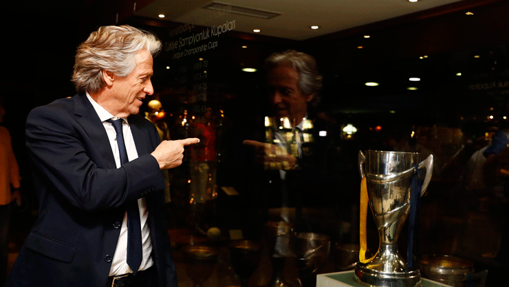 Fenerbahçe’de Jorge Jesus kararı verildi! Yeni sözleşme…