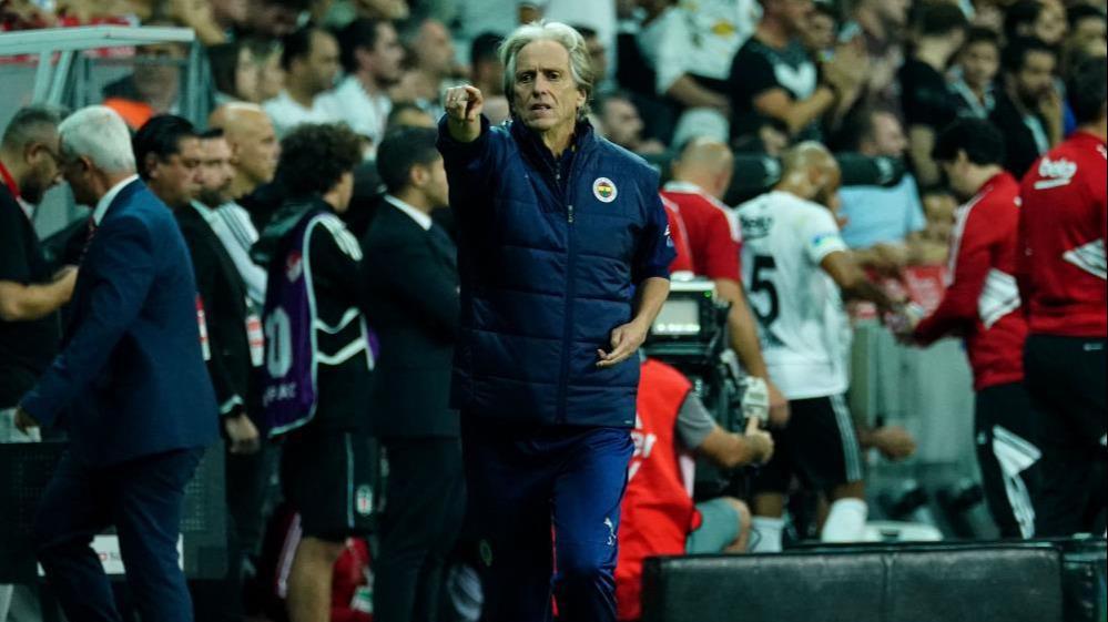 Fenerbahçe’de Jorge Jesus şaşırtmadı! 7. maçına da farklı on birle çıktı