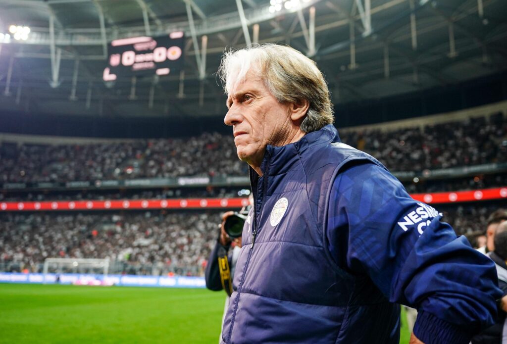 Fenerbahçe’de Jorge Jesus’un ilk derbisi Beşiktaş