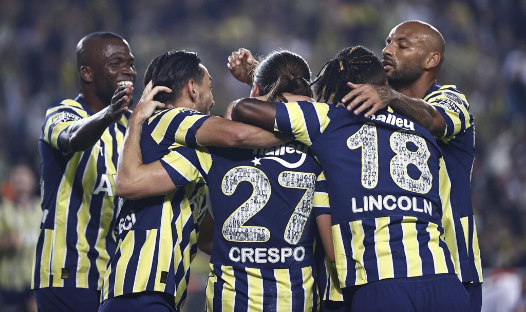 Fenerbahçe’de Miguel Crespo ve Lincoln Henrique parlıyor