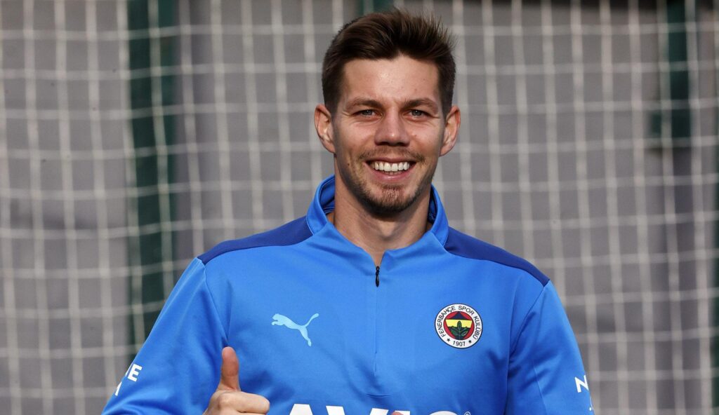 Fenerbahçe’de Miha Zajc neden Beşiktaş derbi kadrosunda yok?