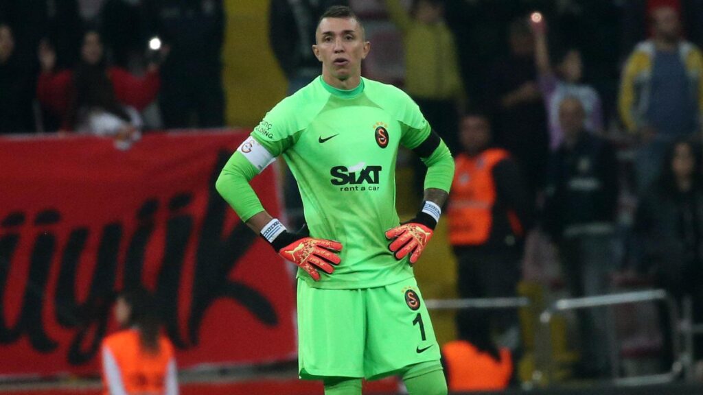 Fernando Muslera: Çok da ciddiye almaya gerek yok