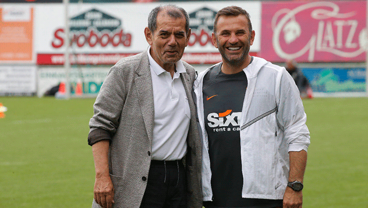 Galatasaray’da Dursun Özbek’in Okan Buruk’a sözü gelecek seneye kaldı