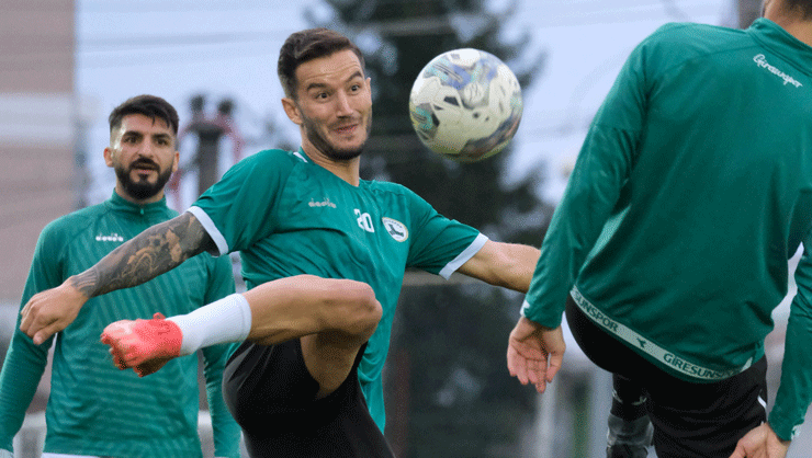 Giresunspor’lu Oğulcan Çağlayan: Oyun kuralları değişmediyse ofsayt yok!