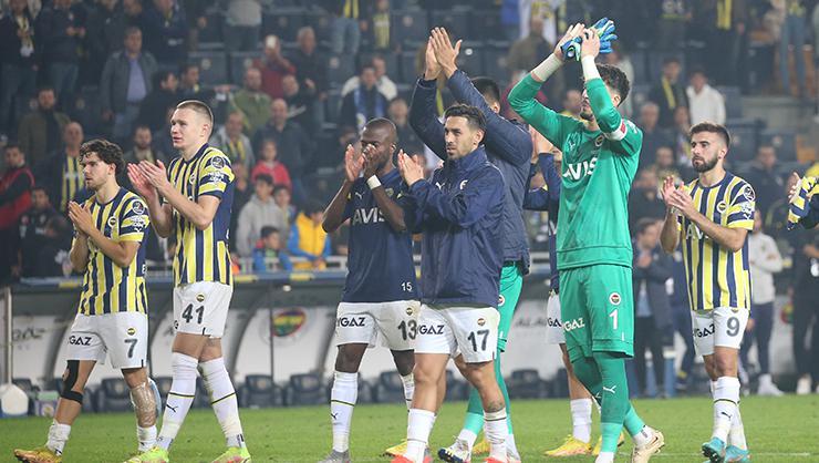 İki yıldıza özel tebrik! ‘Maçın kahramanları onlar! Alkışlar o ikisine’