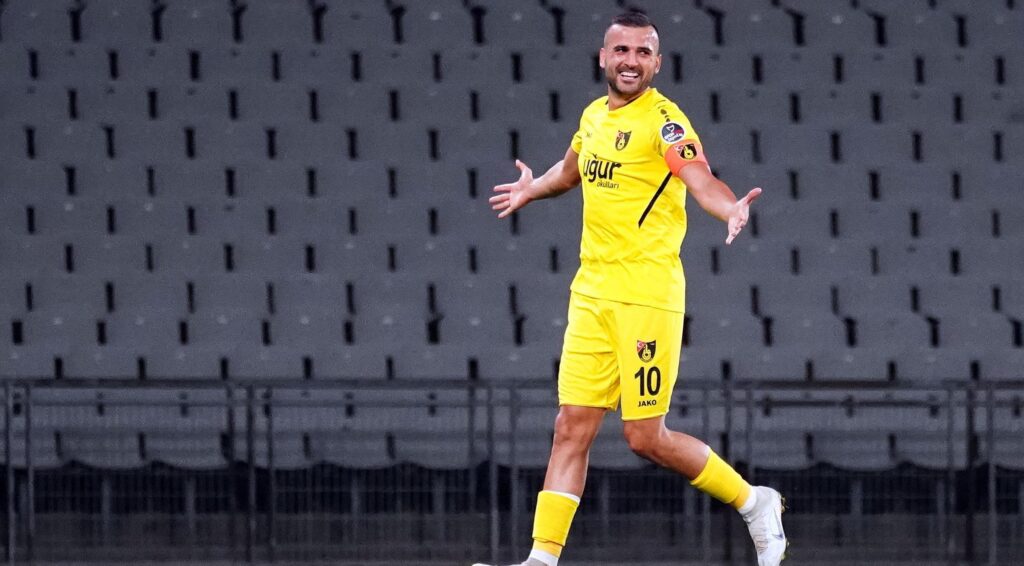 İstanbulspor’da Eduart Rroca, golle döndü