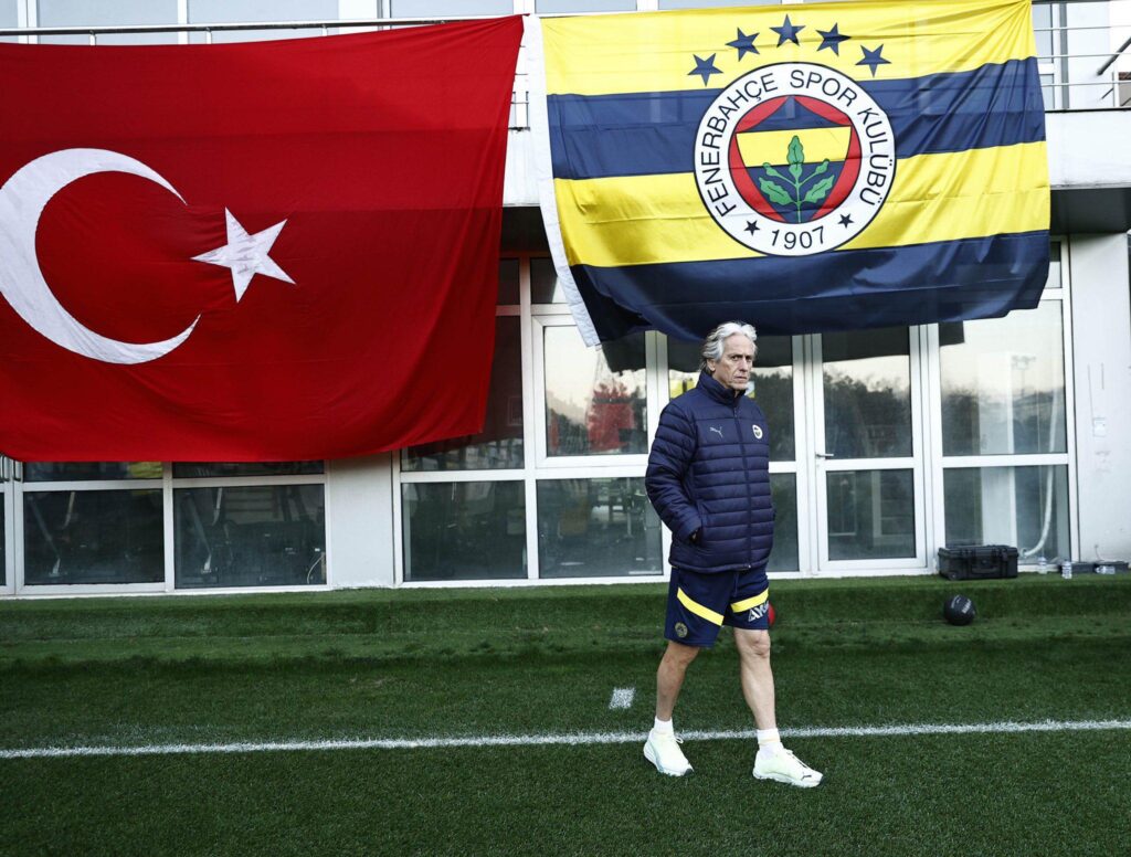 Jesus’la bambaşka performans