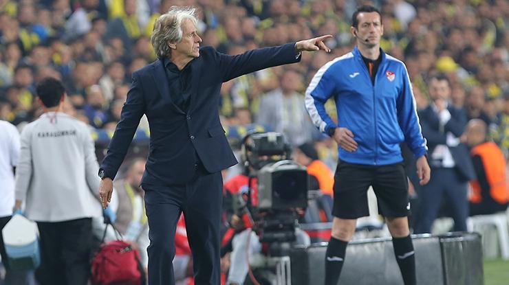 Jorge Jesus açıkladı! İşte Ferdi Kadıoğlu’nun son durumu