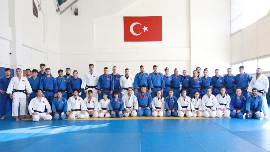 Milli judocular dünya arenasına hazır