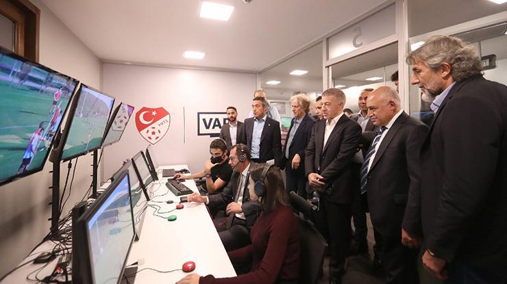 TFF’den Süper Lig ve TFF 1’inci Lig kulüplerine VAR bilgilendirme toplantısı