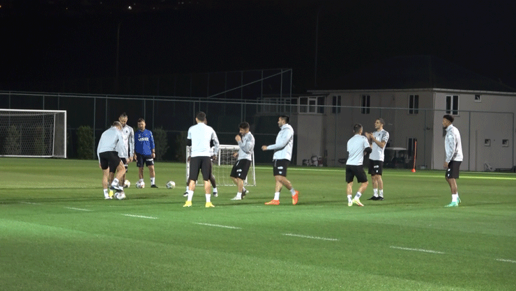 Trabzonspor’a kötü haber: Marek Hamsik sakatlandı!