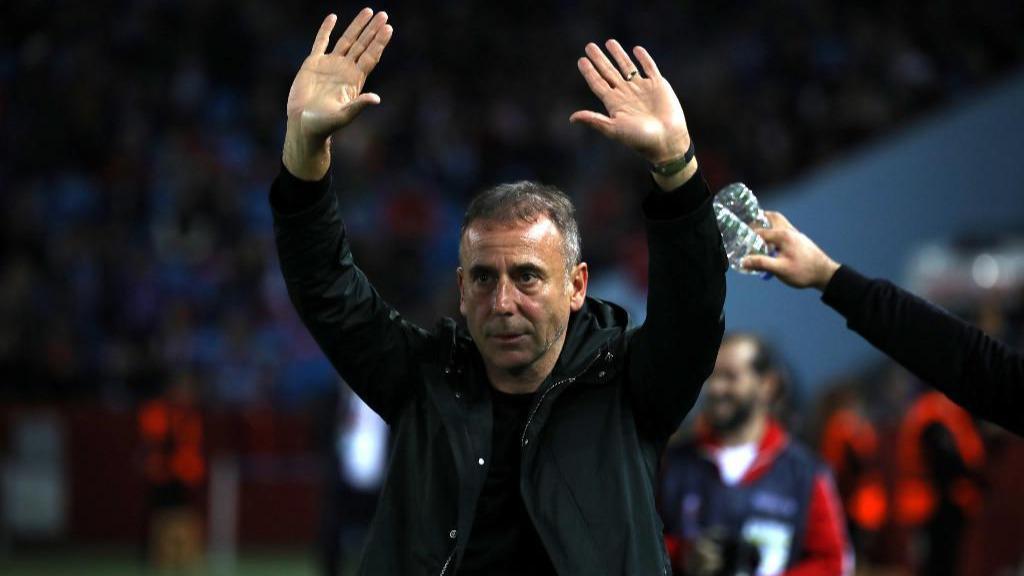 Trabzonspor’da Abdullah Avcı’dan oyuncularına: Vitesi artırdık tam gaz devam